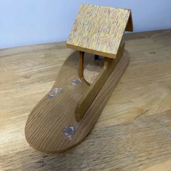 NIB Hallmark Mini Merry Miniatures Nativity Stable - Picture 7 of 12